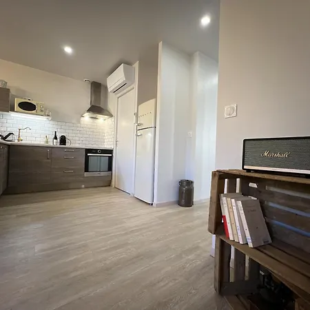 Babolene Shabby Apartment
