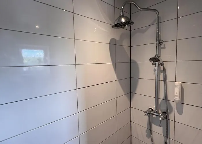 Babolene Shabby Apartment *